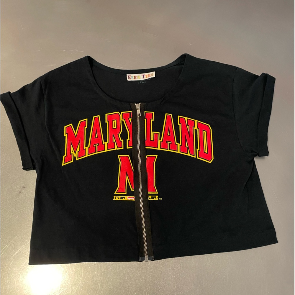University of Maryland short sleeve zip front T-shirt
